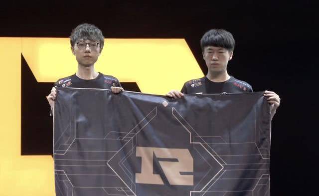 曼城始终位 曼城始终位